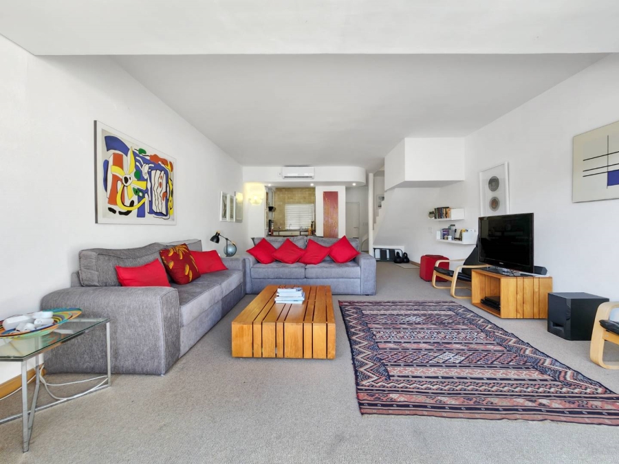 To Let 2 Bedroom Property for Rent in Gardens Western Cape